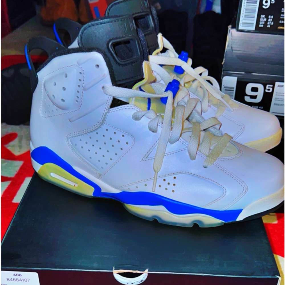Shoes for sale ALL AUTHENTIC!! NEED Gone!! Can give bundle price as well!! - Picture 7 of 7